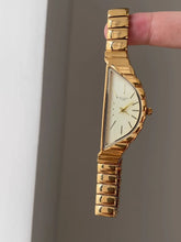 Women's Quartz Watch Golden Half Moon Plate Antique Fashion Niche Unique Design Ladies Watches Luxury